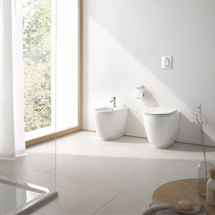 3957500H GROHE Essence Ceramic Биде напольное, альпин-белый